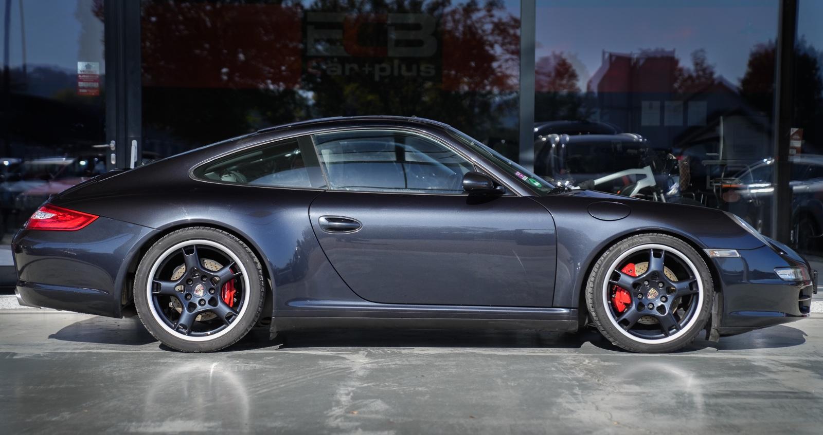 PORSCHE 911 CARRERA 4 S COUPE