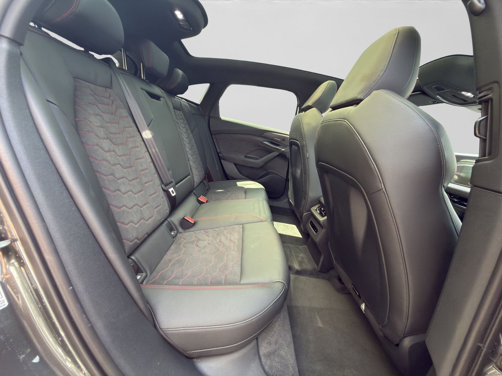 Audi A6 e-tron - Bild 7