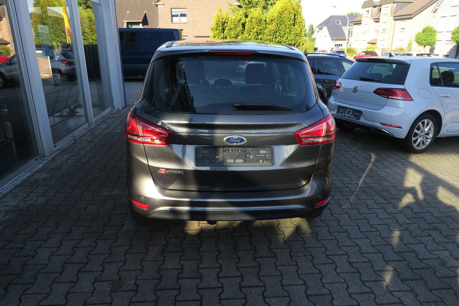 Ford B-Max B-MAX Titanium