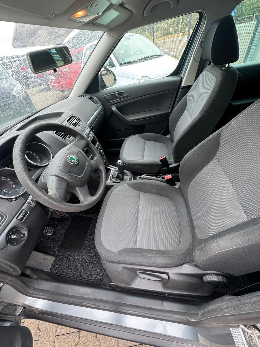 SKODA YETI | 110 ch | BVM | 4X4 | 1 ERE MAIN