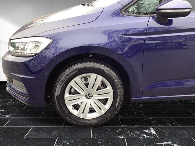 Fahrzeugabbildung Volkswagen Touran Comfortline Navi LED ACC SH AHZV