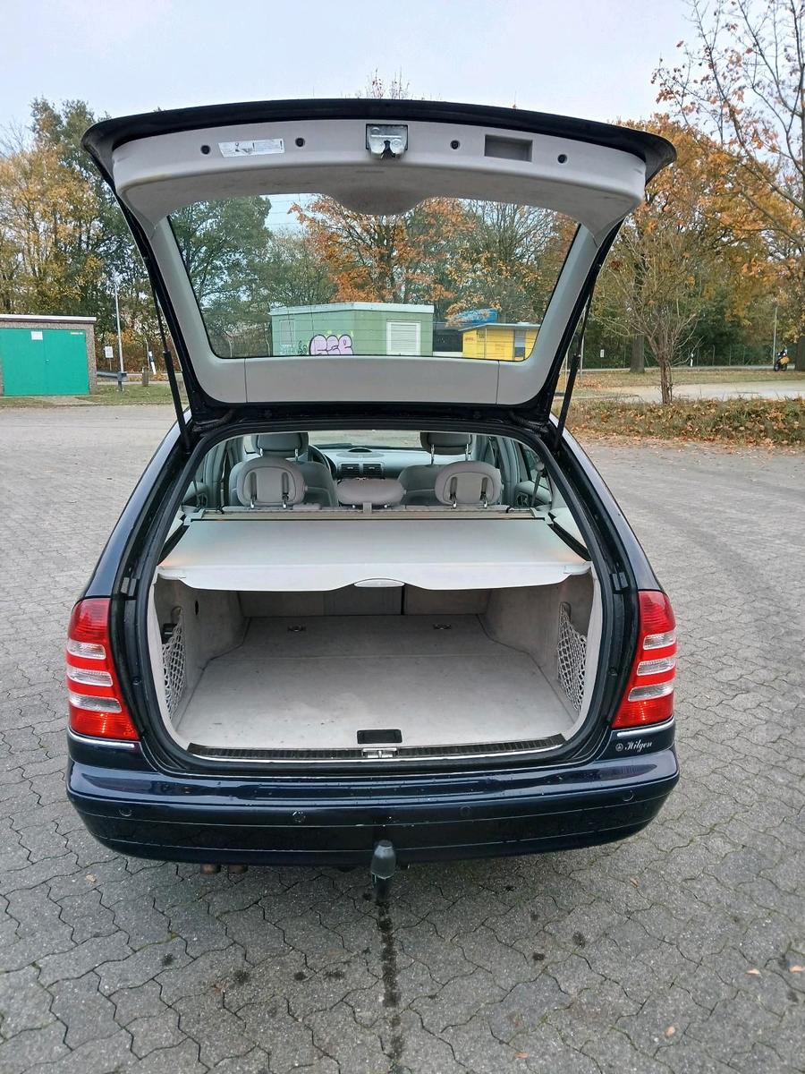 Mercedes-Benz C200 2005 — photo 5