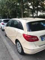 Mercedes-Benz B 180 CDI Automatik Orginal 125 000 km 950... - : Navigationssystem, 950