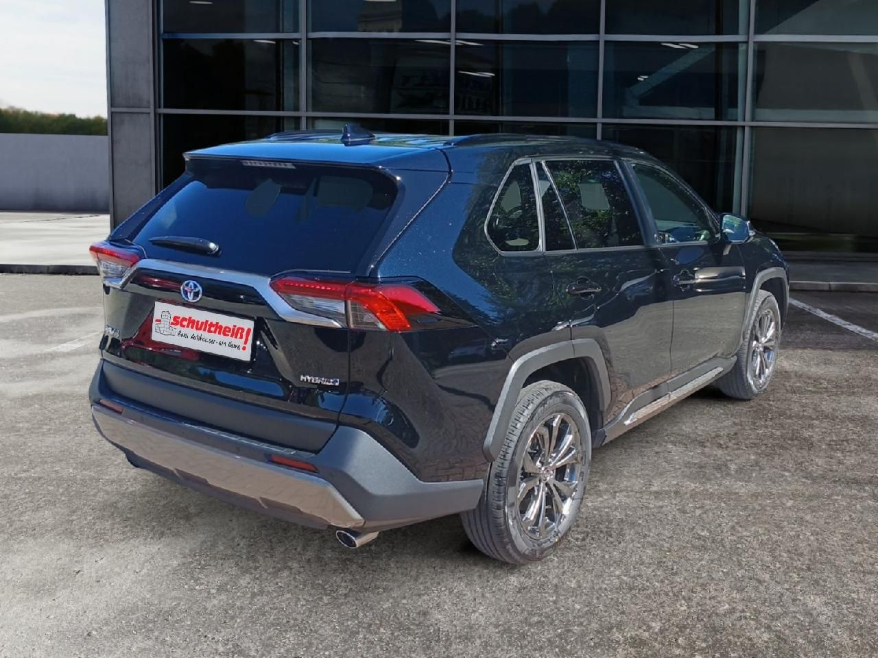 Fahrzeugabbildung Toyota RAV4 Hybrid 4x4 Team Deutschland