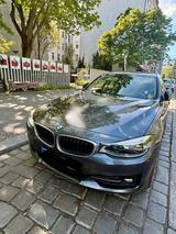 BMW Auto BMW X Drive 320 Sport Limousine - BMW 320: 320d X Drive