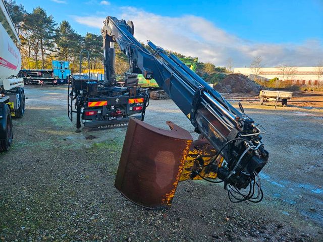 Inne Hiab 166 E-4 Hipro with crane mount