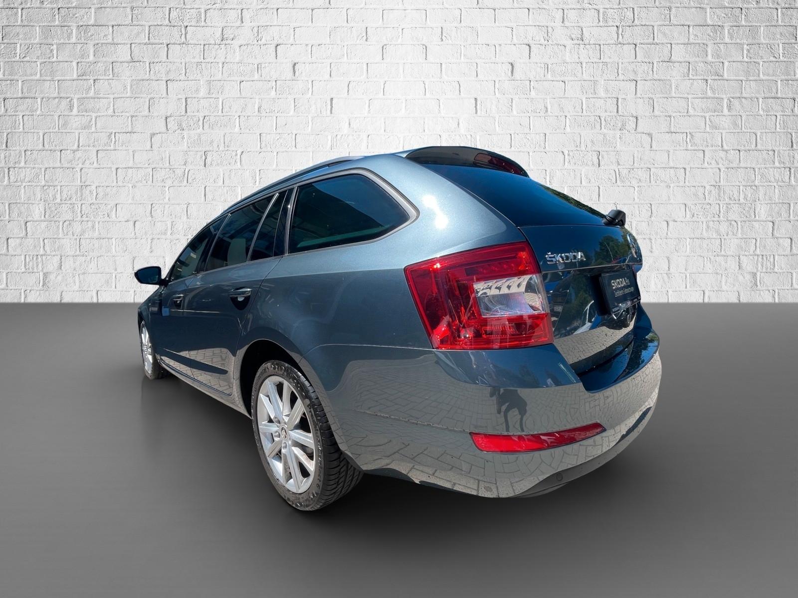 Skoda Octavia Combi 1.4 DSG - Joy Bi-Xenon Temp SHZ