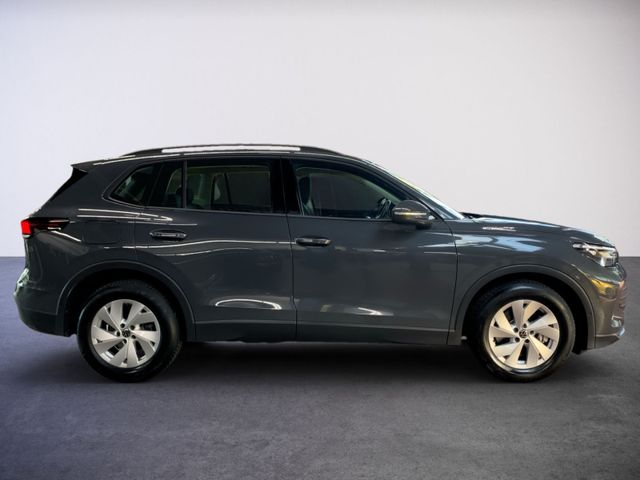 Tiguan 2.0 TDI +LED+KAMERA+AHK+NAVI+DCP+SITZHZG+