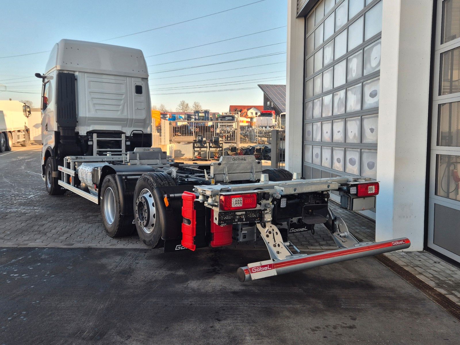 Fahrzeugabbildung Iveco AS260S58Y/FS CM 6x2-4 BDF Intarder Standklima