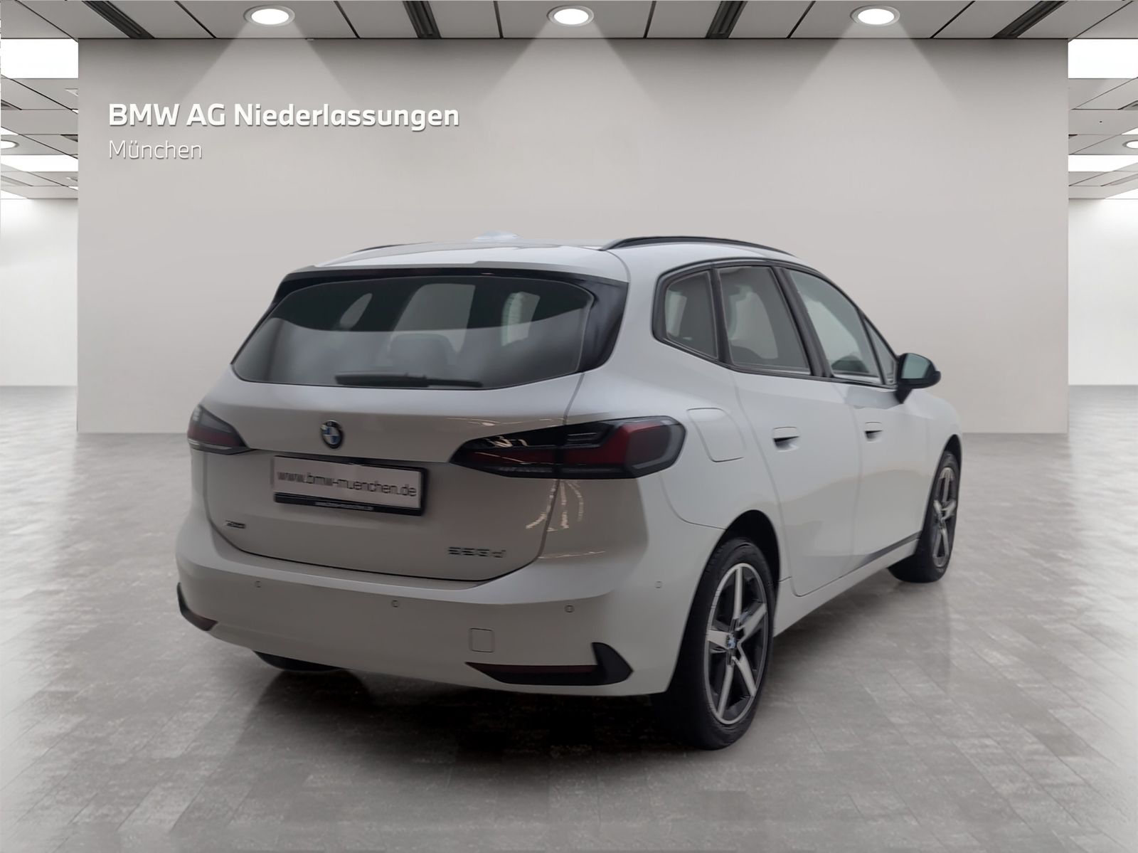 BMW 223 Active Tourer - Bild 7
