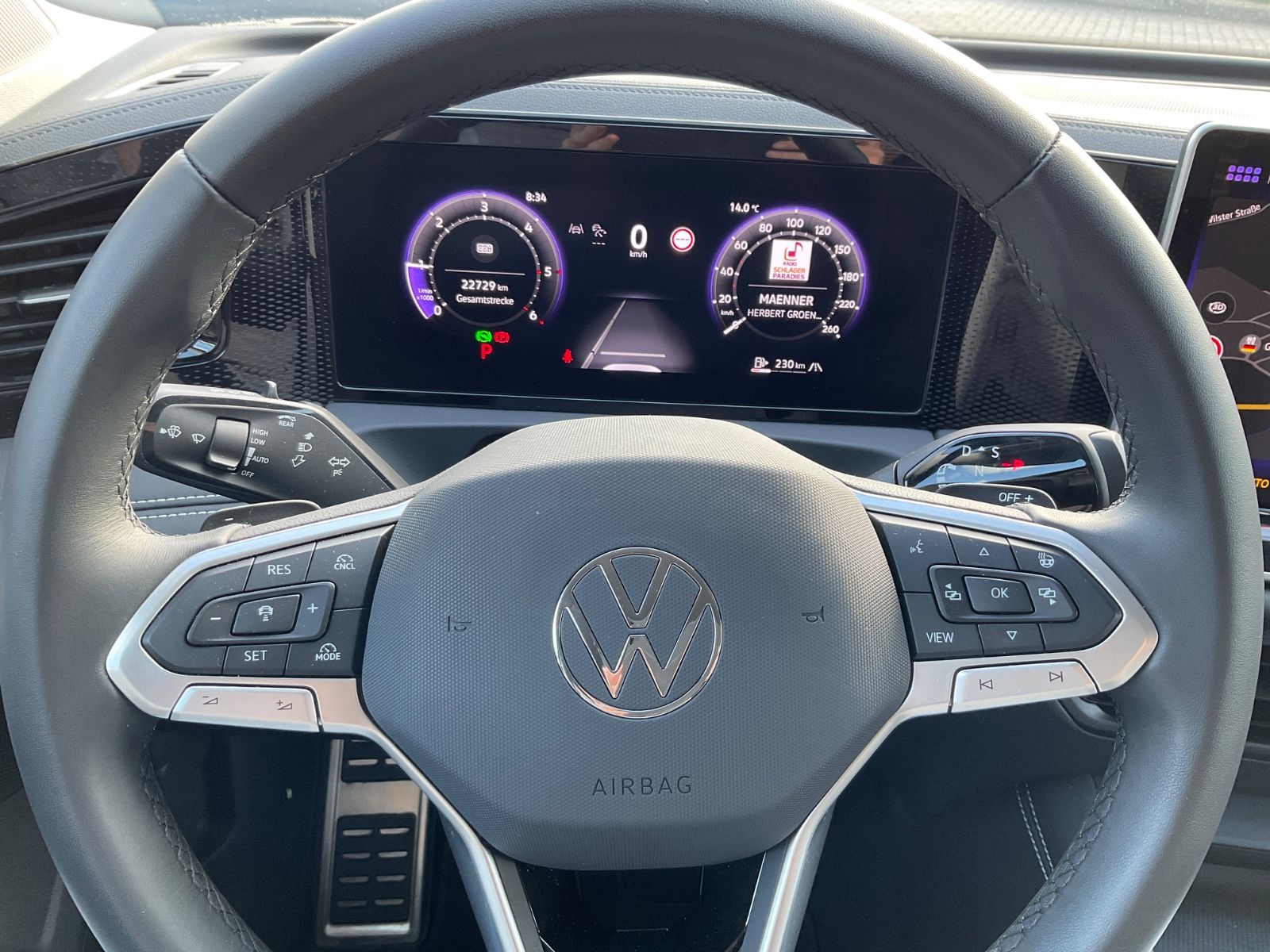 Fahrzeugabbildung Volkswagen Tiguan 2.0 TDI DSG GOAL,AHK,IQLight,Navi,ACC,Kam