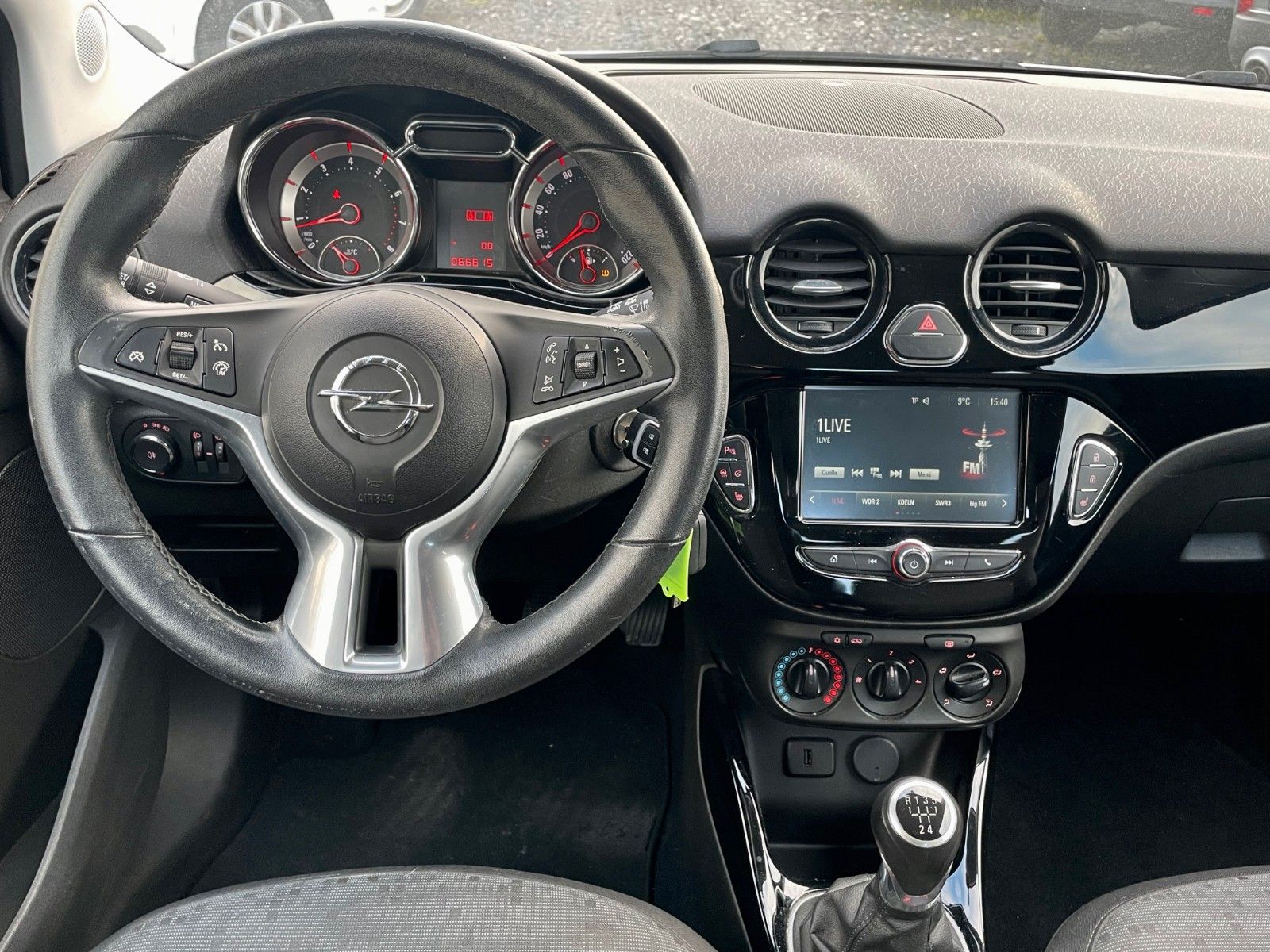 Fahrzeugabbildung Opel Adam 1.2 Jam Tempomat Lenkradhz 1.HAND SCHECKHEF