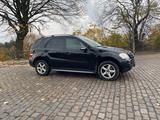 Mercedes-Benz Mercedes Benz ML 164 350 Benziner  4 MATIC - Mercedes-Benz 350 in Duisburg