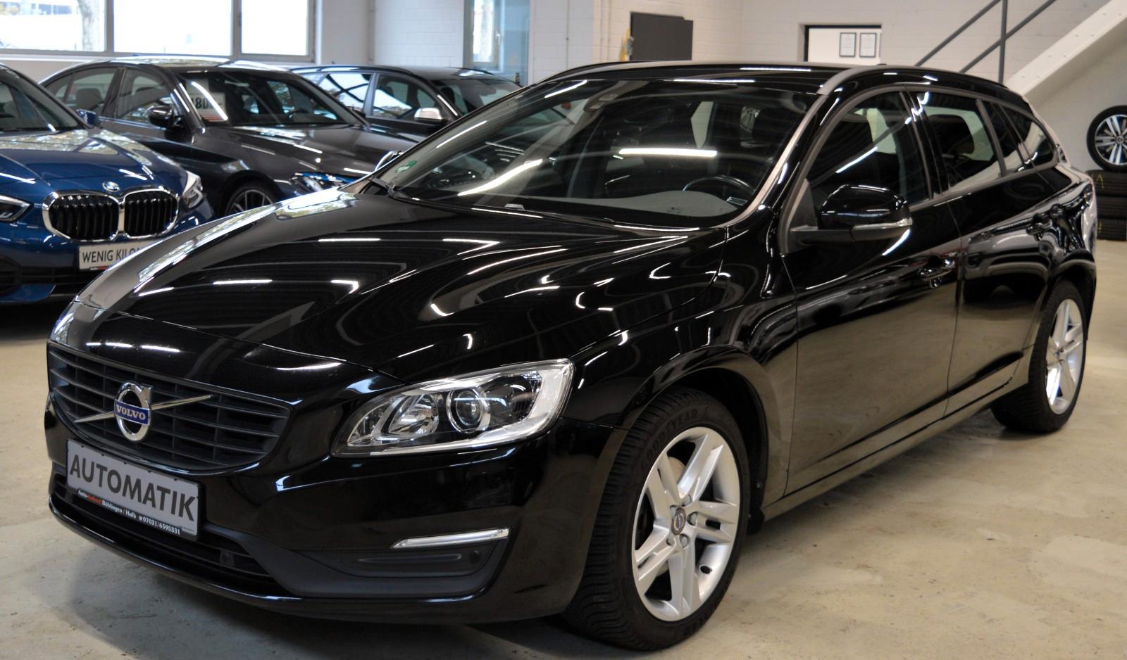 Volvo V60 D4/Automatik/R.Kamera/Scheckheftgepflegt