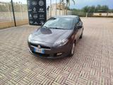 Fiat Bravo 1.6 MJT 105 CV DPF Easy - Fiat Bravo mit Diesel-Antrieb: Limousine, 1.6