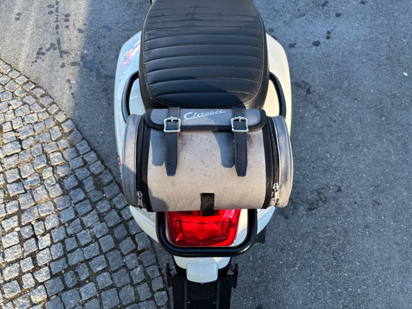 Fahrzeugabbildung Vespa GTS 300 Super Sport Arrow Auspuff