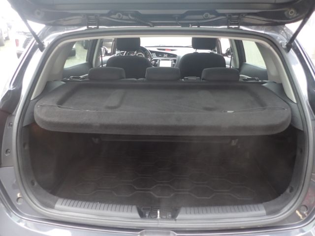 Fahrzeugabbildung Kia Ceed Spirit El. Panodach Navi Xenon Kurvenlicht