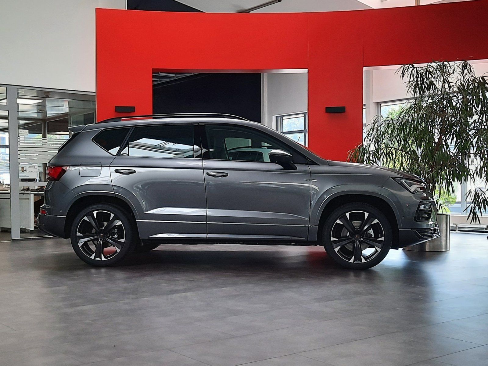 Fahrzeugabbildung CUPRA Ateca TSI 4x4 DSG *AHK*Cam*LED*Navi*PDC*Sitzhzg*