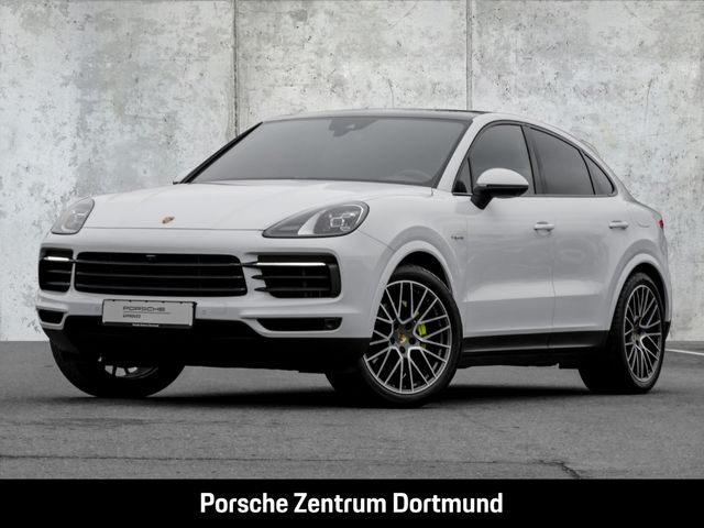 Porsche Cayenne E-Hybrid Coupe Surround View Spurwechsel