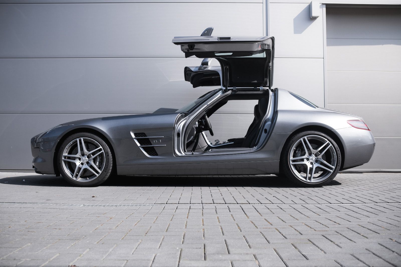Fahrzeugabbildung Mercedes-Benz SLS AMG Coupe.1.Besitzer -dt.Auto