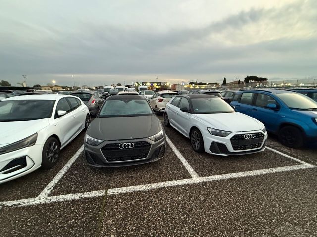 Audi A1 SPB 25 TFSI S line edition Manuale Navi 