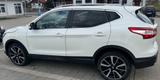 Nissan Qashqai 1.6 DIG-T Tekna , Navi+Lederausstattung  - Nissan Qashqai mit Benzin-Antrieb: Limousine