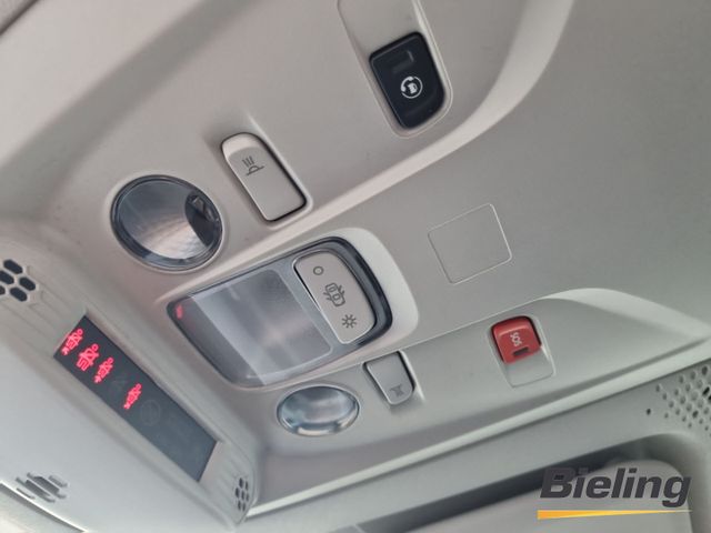 Combo Life Edition 1.5 Diesel, NAVI, Parkpilot m