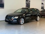 Skoda Octavia Combi RS*PANO*CANTON*AHK*LED*KAM*KEY*ACC - Skoda Octavia: Combi L K