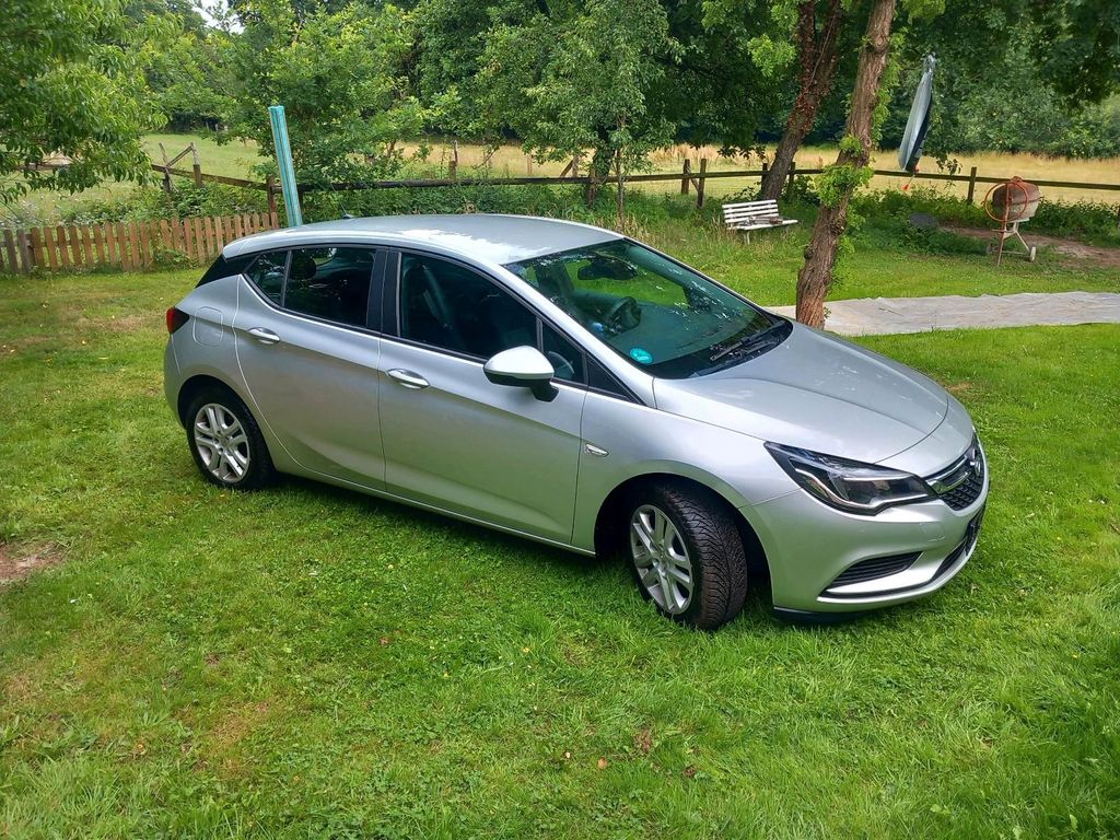 Image of Opel Astra