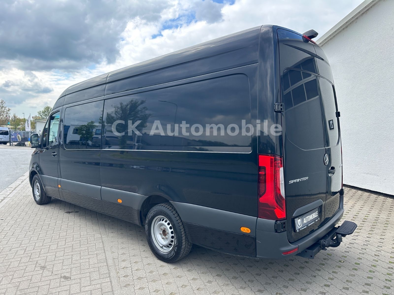 Fahrzeugabbildung Mercedes-Benz Sprinter III Kasten 316 Mixto Maxi/5 Sitze/LED