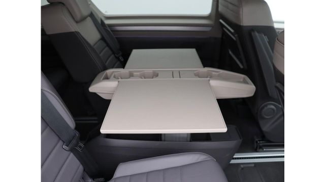 T7 Multivan Life 2.0 TDI SCR DSG AHK 7 Si. EasyO