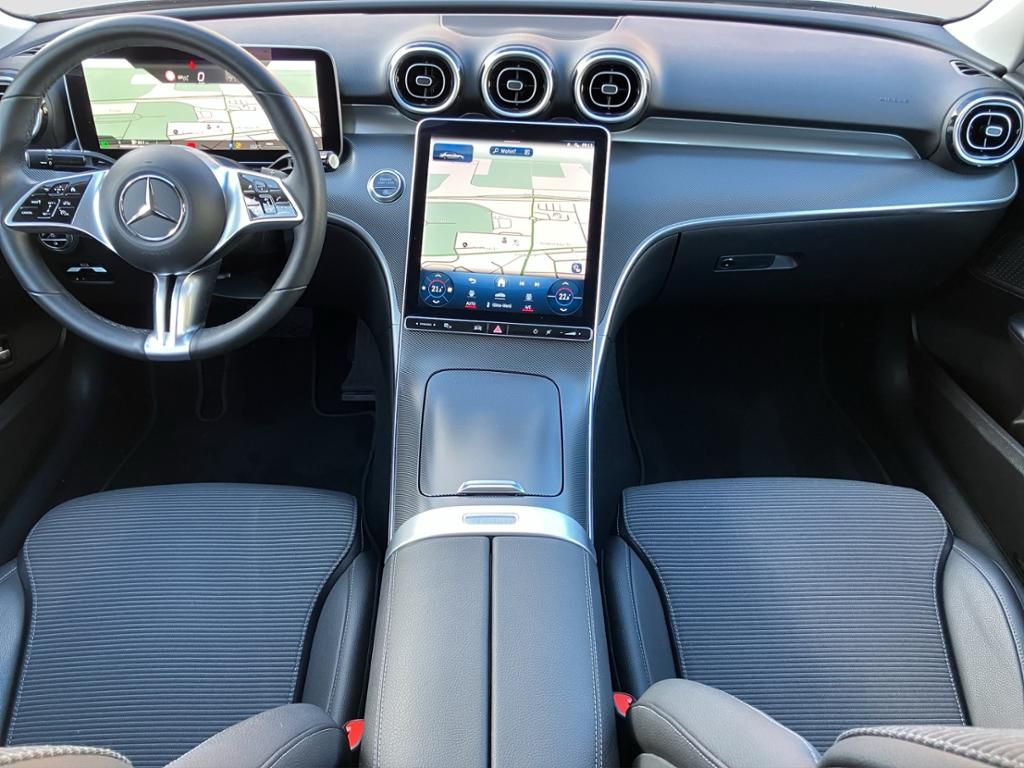 Fahrzeugabbildung Mercedes-Benz C 200 AVANTGARDE*LED*DISTRONIC*360° KAMERA*TOTW