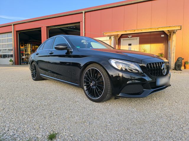MERCEDES-BENZ Mercedes-Benz C200 Avantgarde