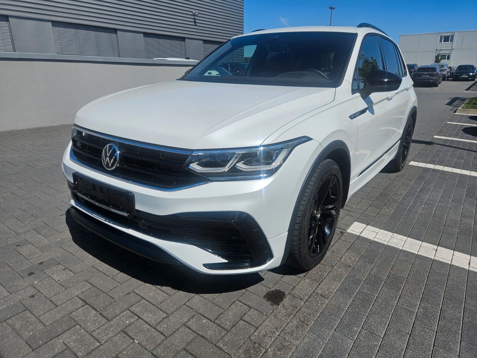 Volkswagen Tiguan R Line BLACK/PANO/LEDER/HUD/MEM/CAM