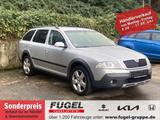 Skoda Octavia 2.0 FSI Scout 4X4 SHZ|Klimaaut.|Temp. - Skoda Octavia: Fsi