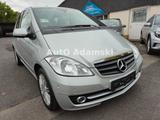 Mercedes-Benz A 180 Autotr Elegance P-Assist 81tkm Allwetter - Mercedes-Benz A 180: Van