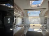 Adria Adora 613UT, el.Hubstützen, el.Antenne, Autark - Offers