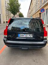 Volvo V70 2.4T AWD ZR neu HU/AU 06/26 - Volvo V70 mit Benzin-Antrieb: Kombi, 2.0