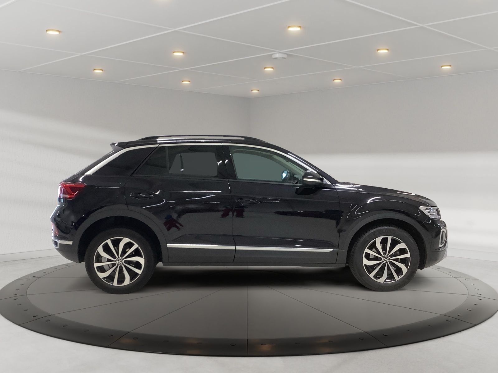 T-Roc Style 1,0 TSI 81 kW LED+, Navi, ACC, SHZ