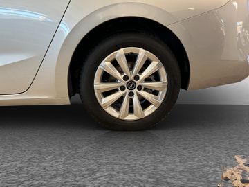 Fotografie 15 des Opel Astra L ST Enjoy Kamera LED Sitz-/Lenkradheizung