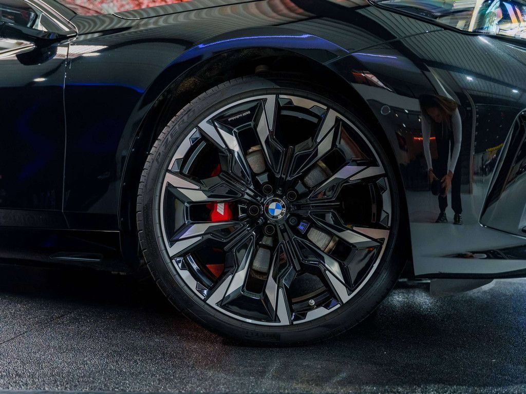 BMW 530 5 Serie Touring PHEV - M Sport Pro - M sport imagem 2