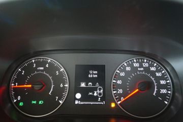Dacia Logan TCe 90 NAVI-LED-TEMPOMAT-PDC-