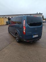 Ford Tourneo Custom - Hybrid (Diesel/Elektro): Kleinbus