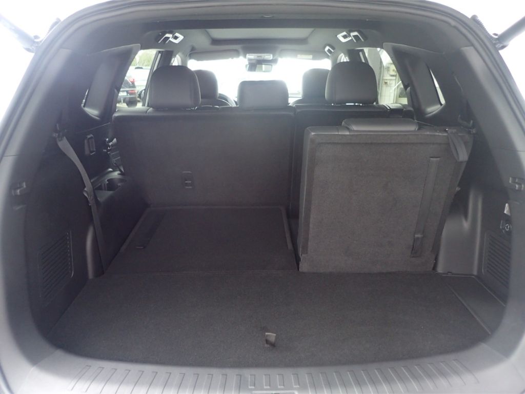 Fahrzeugabbildung DFSK Fengon 7 2.0 GDI 4x4 2,5t AHlast Navi PanoD 7Sit