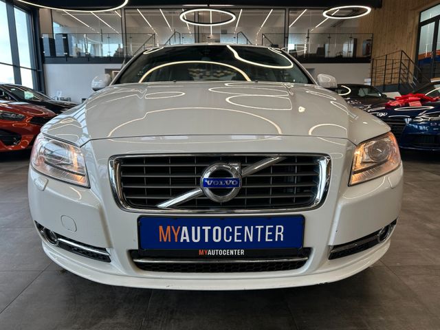 Volvo S80 Lim. D3 Summum *BiXenon*Standh*1.Hand*