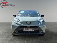 TOYOTA Aygo X Teamplayer