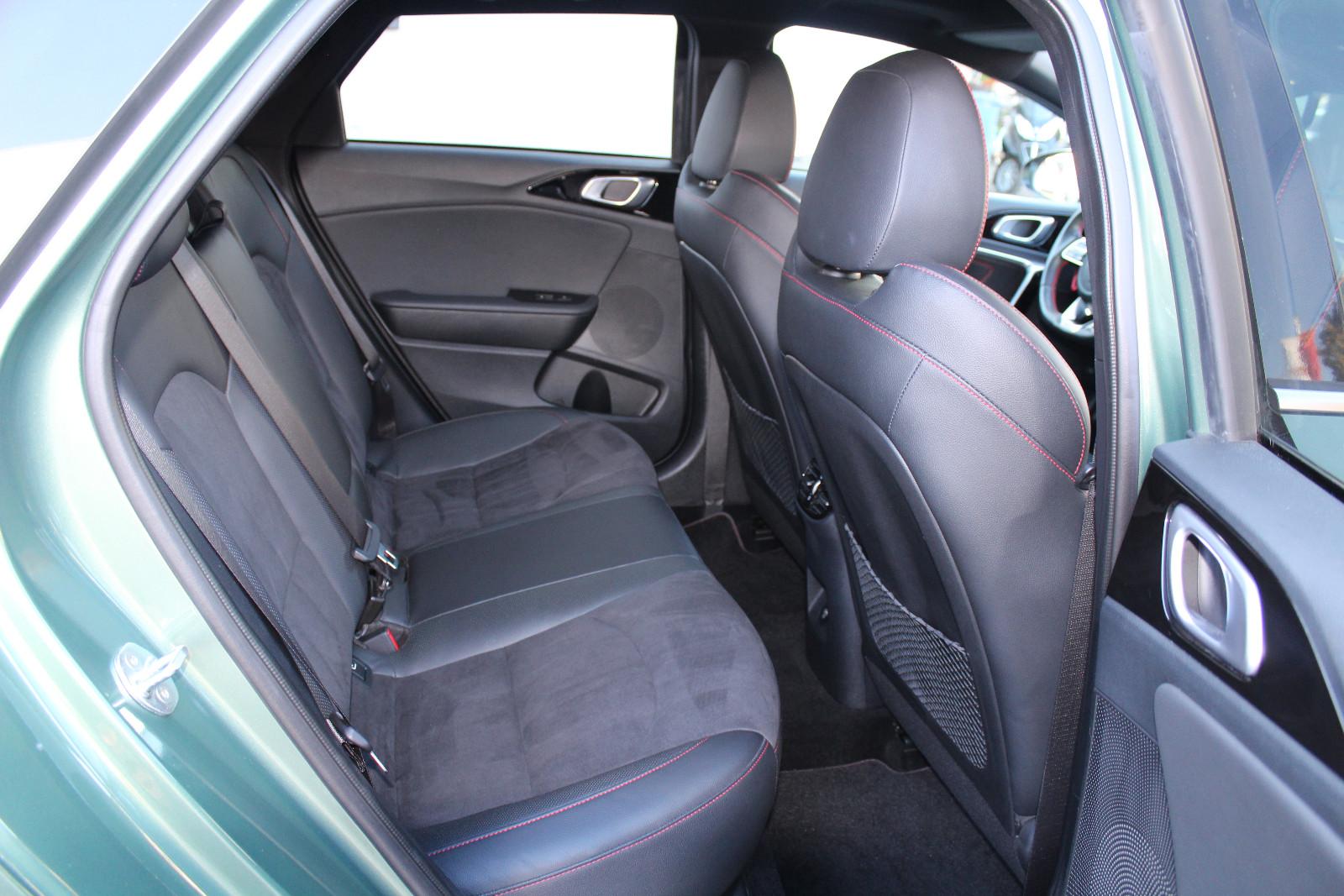 Kia pro_cee'd / ProCeed 1.6 T-GDI DCT GT