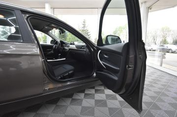 BMW 320 - 11