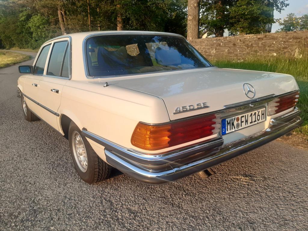 Mercedes-Benz 450