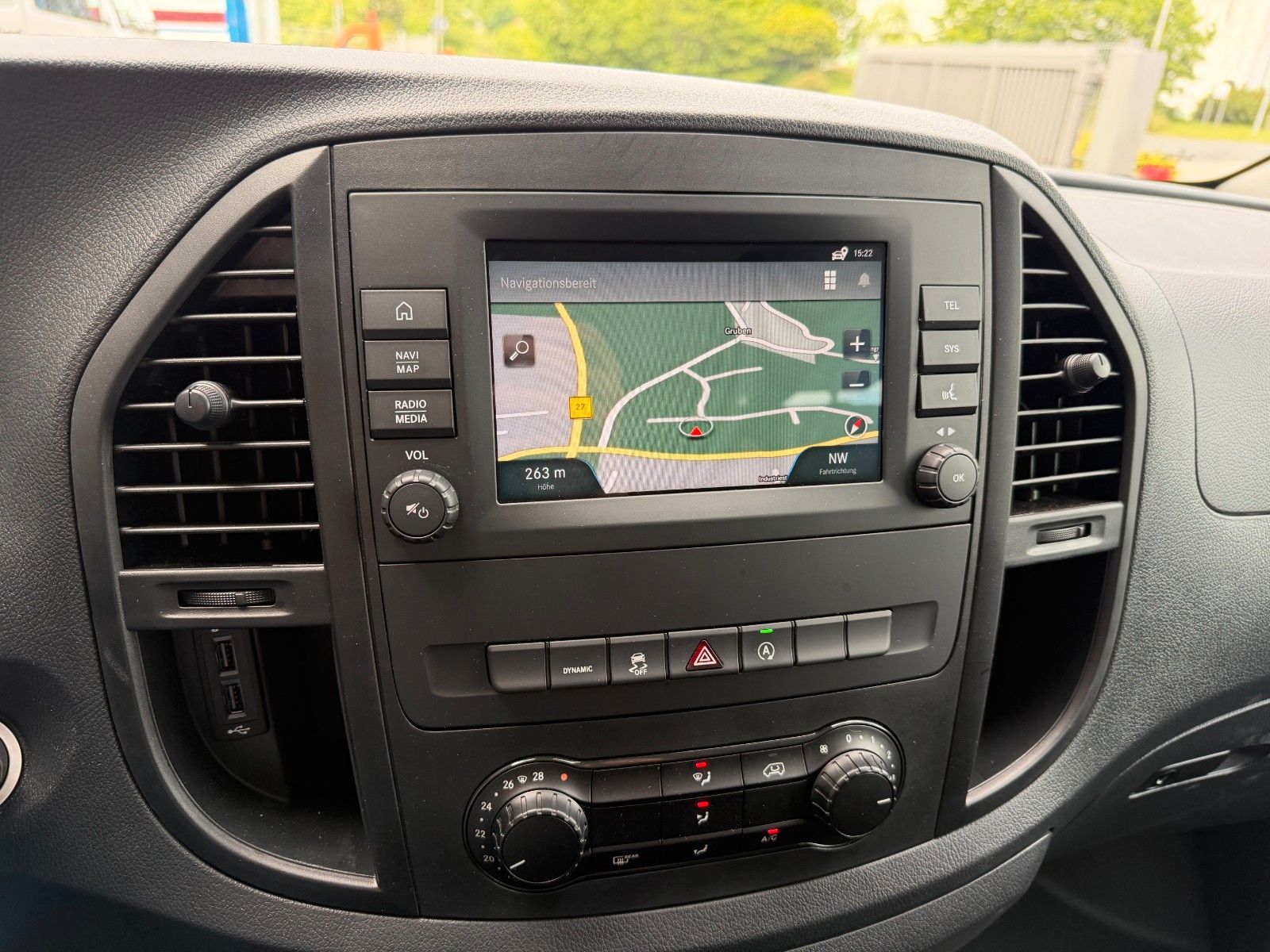 Fahrzeugabbildung Mercedes-Benz Vito 114 CDI Tourer Extral 9G Klima Kamera